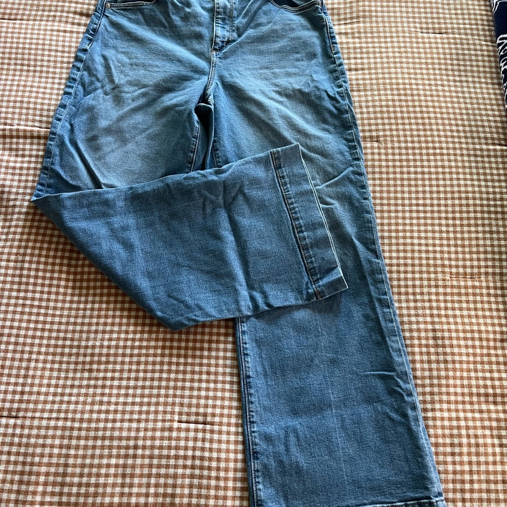 LOFT Women's Wide-Leg Denim Jeans in Blue